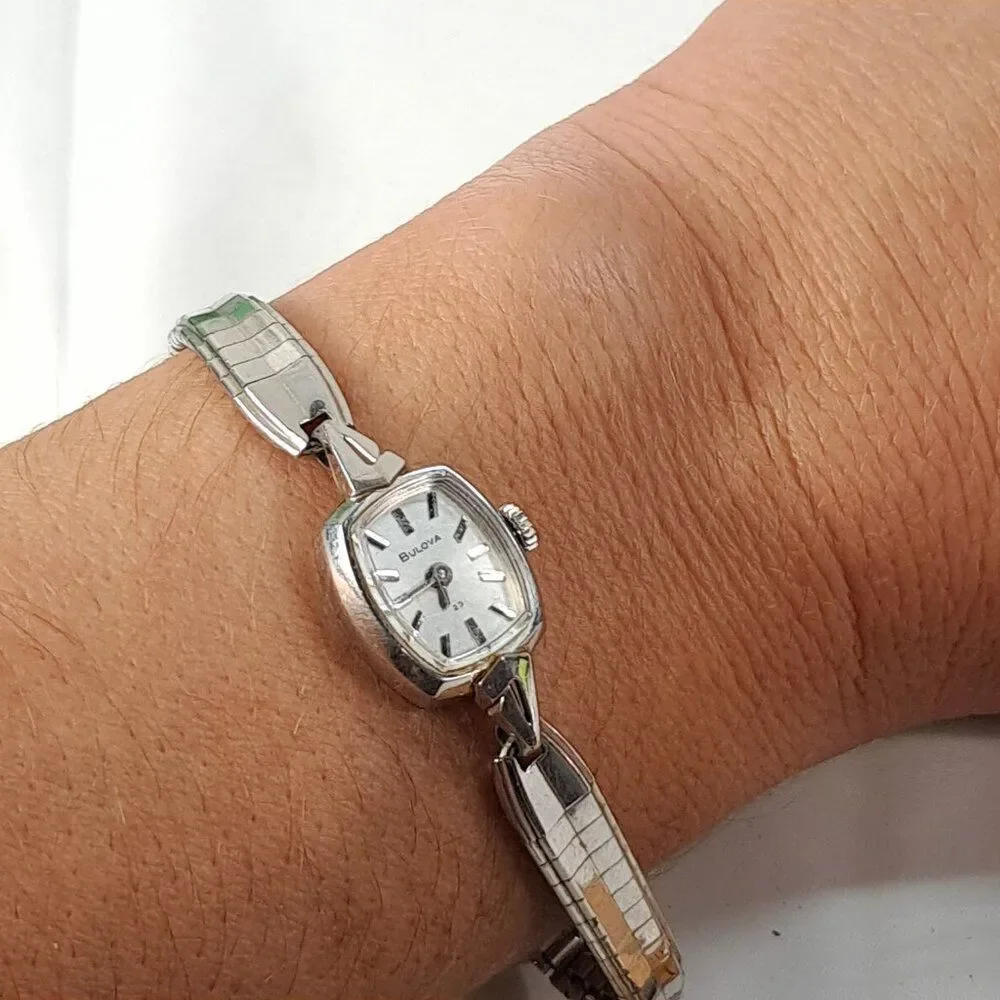 Vintage Bulova watch 23 jewels 10K white gold‎ bracelet ladies women's RGP bezel